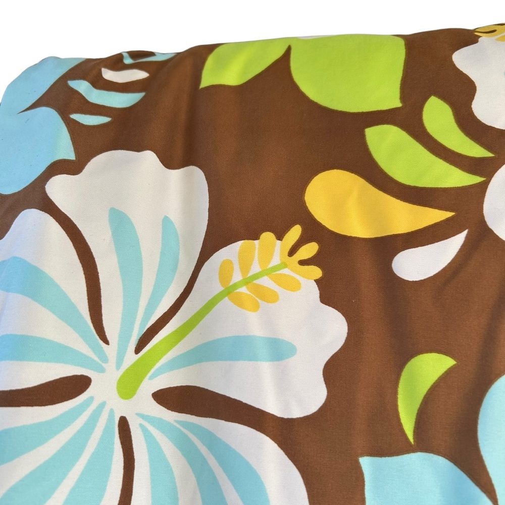 Green aloha print beach blanket - Picture 6 of 14